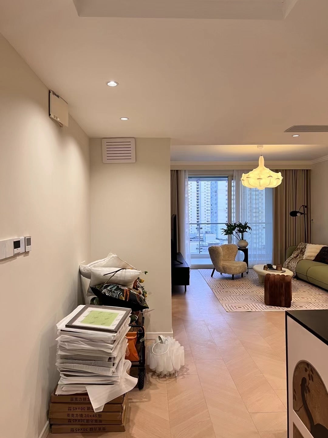Modern 2br apt balcony / jiashan rd 鼎园2房