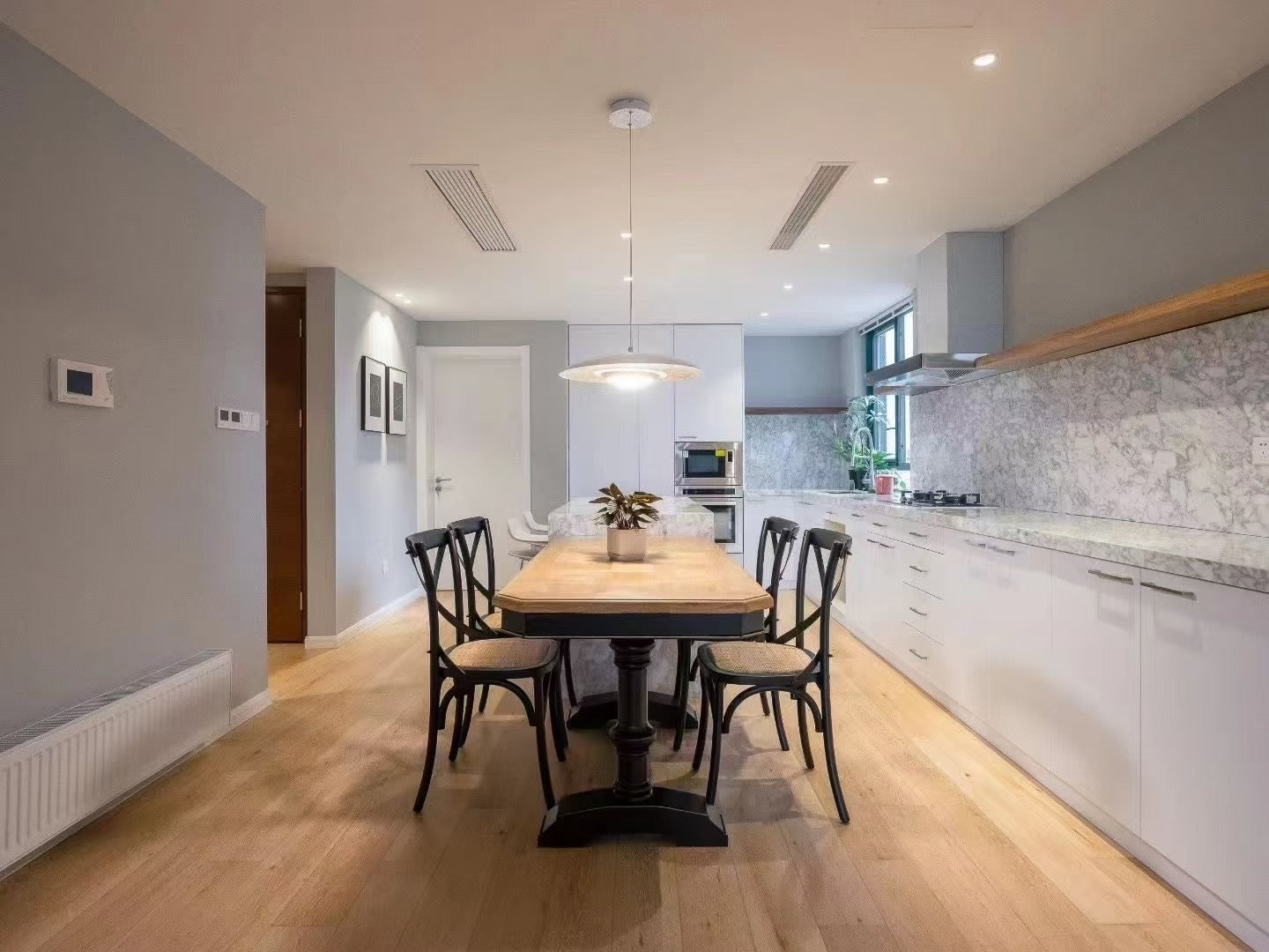 Modern 3br 175sqm with balcony / central residences 嘉里华庭3房带阳台