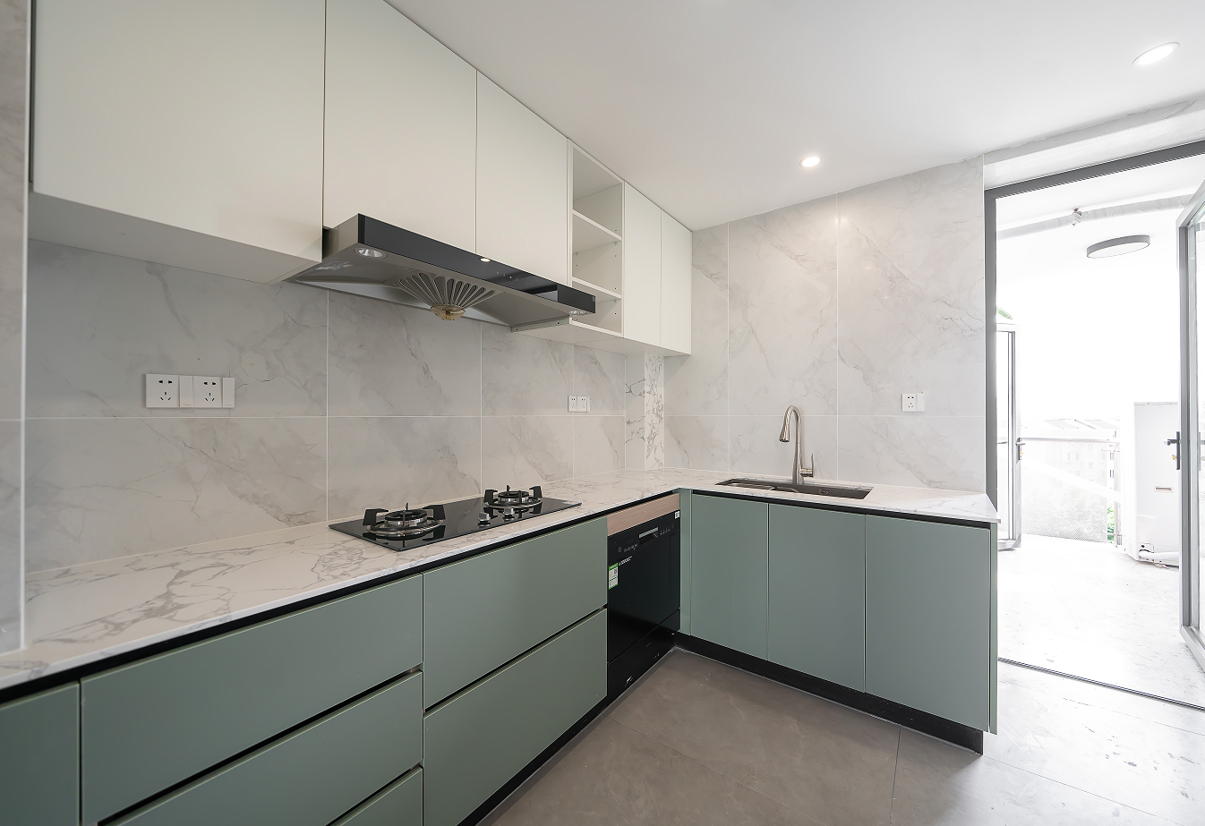 Spacious 3+1br 187sqm / xuhui bund 百汇园3+1房大平层