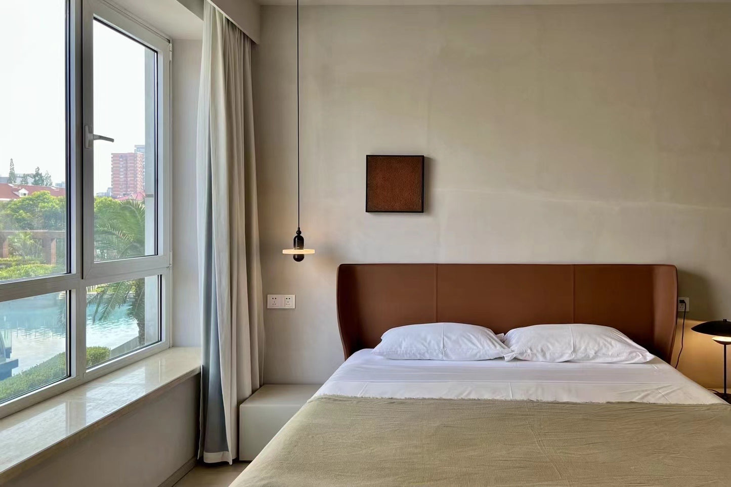 Quality compound 3br apt at jiangsu rd 畅园3房带地暖