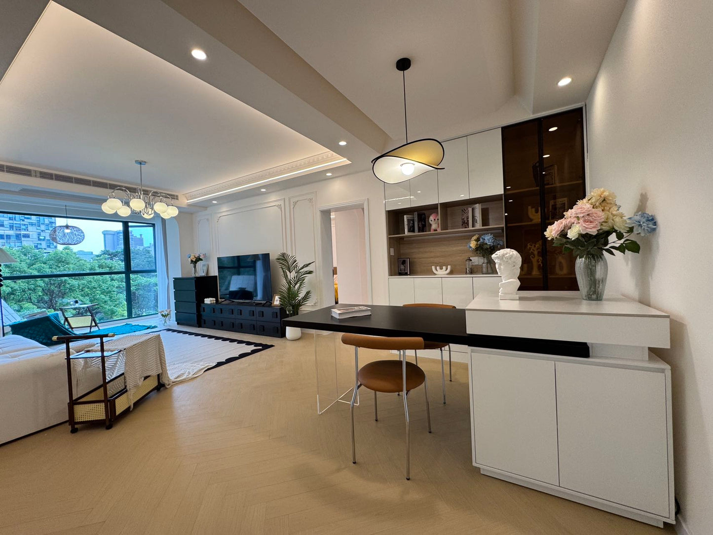 nice 2br 2baths with floor heating / xujiahui 亚都国际名园2房地暖