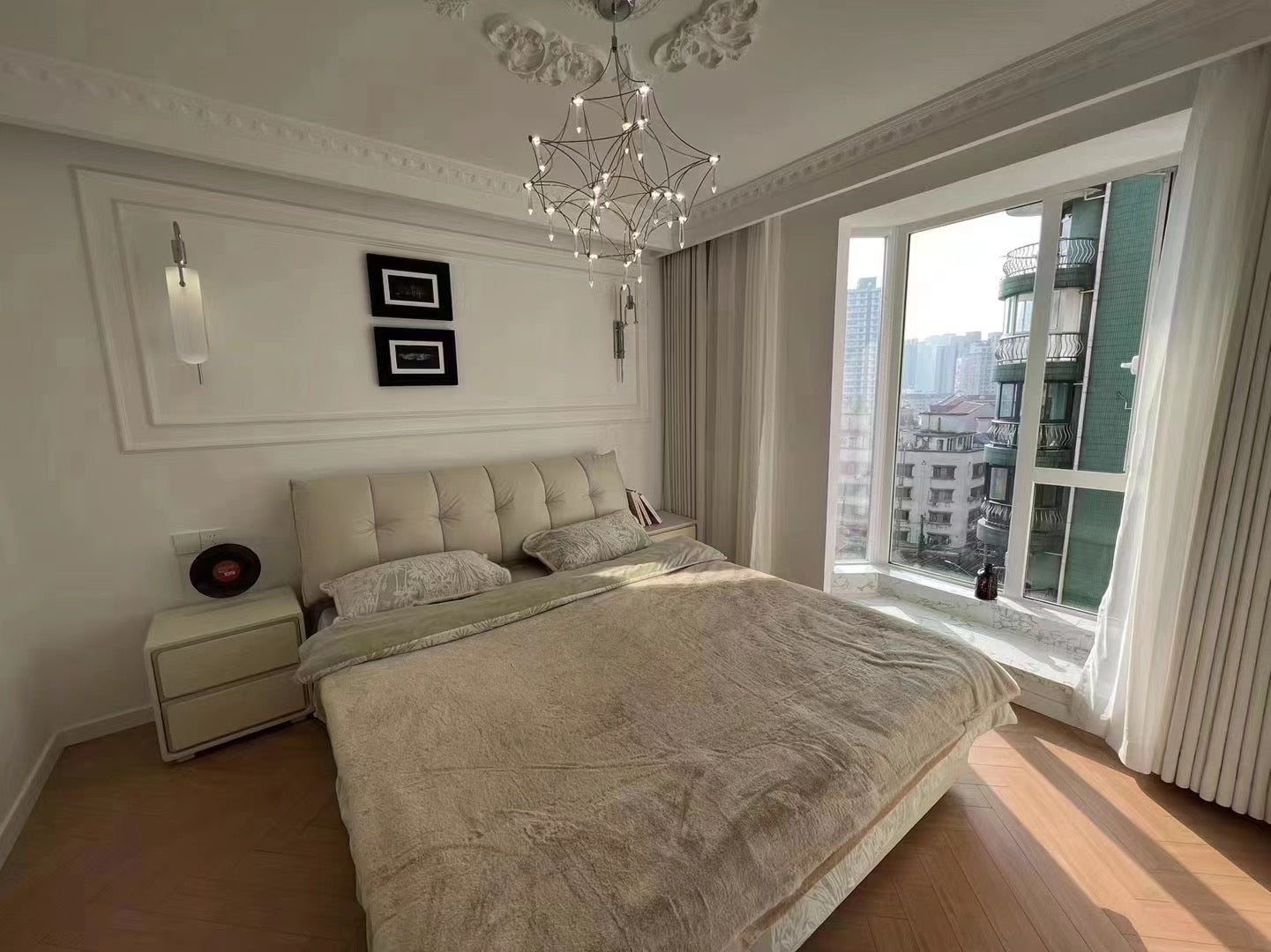 Modern 2br apt at jiangsu rd sta. 静安城2房地暖
