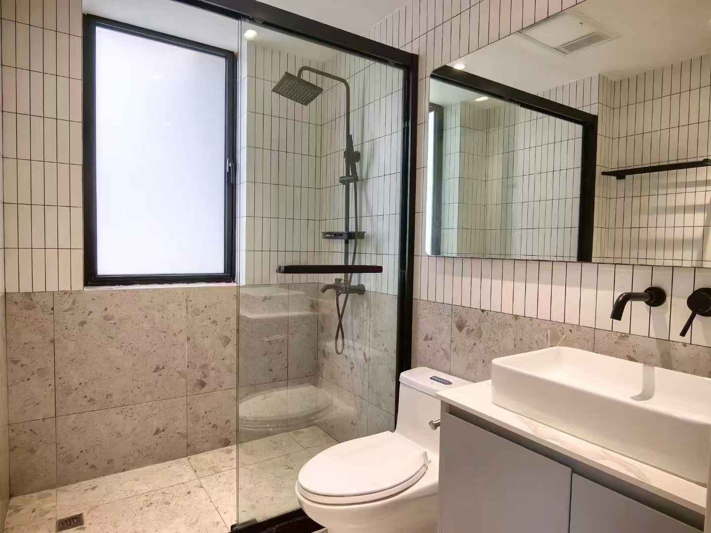 zhongshan park 3br with floor heating 路易凯旋宫3房带地暖