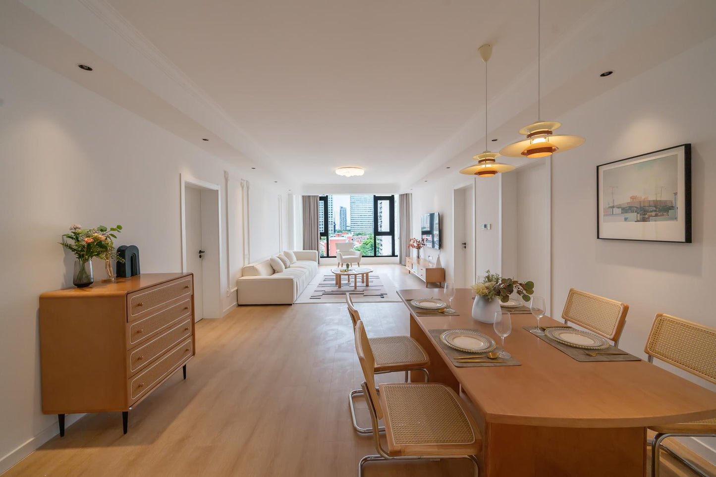 Modern 3br at lujiabang rd 明华大厦3房