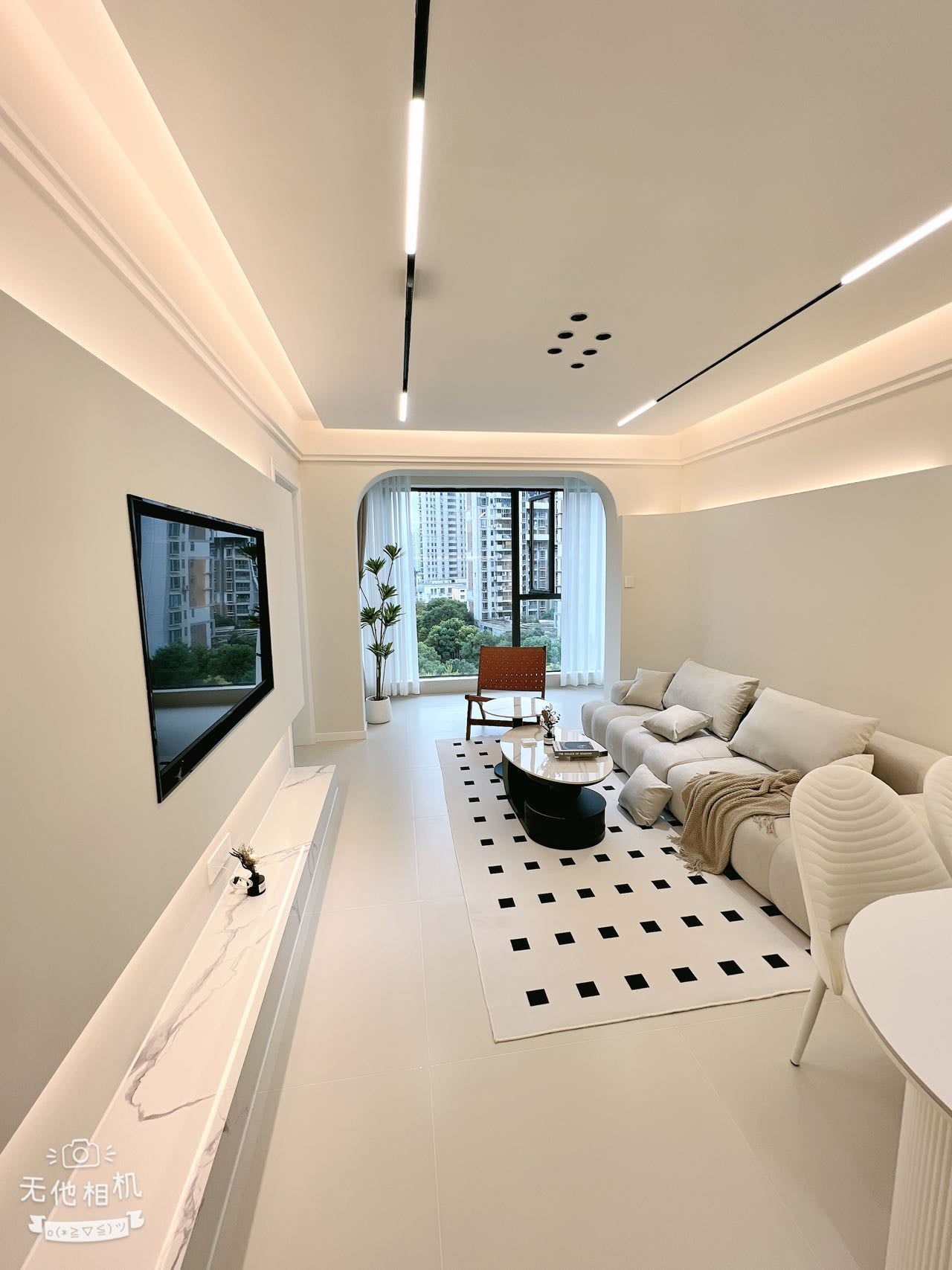 Nice 1br apt floor heating / the bund 上海滩花园1房