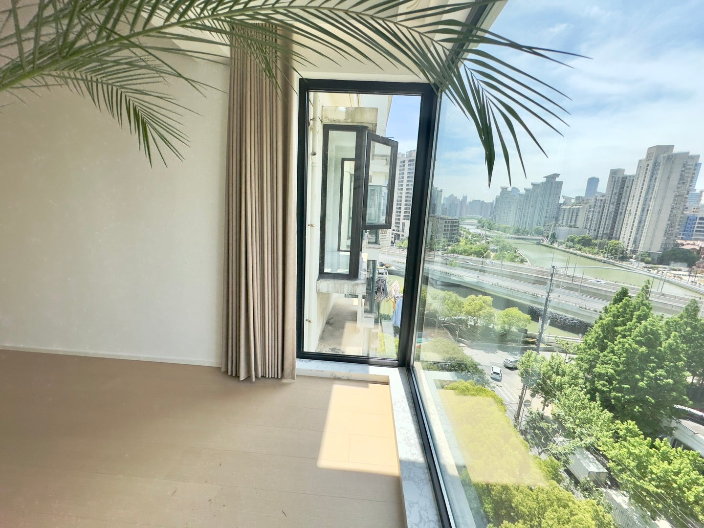 Beautiful 3br apt with river view 圣俪澳门苑3房