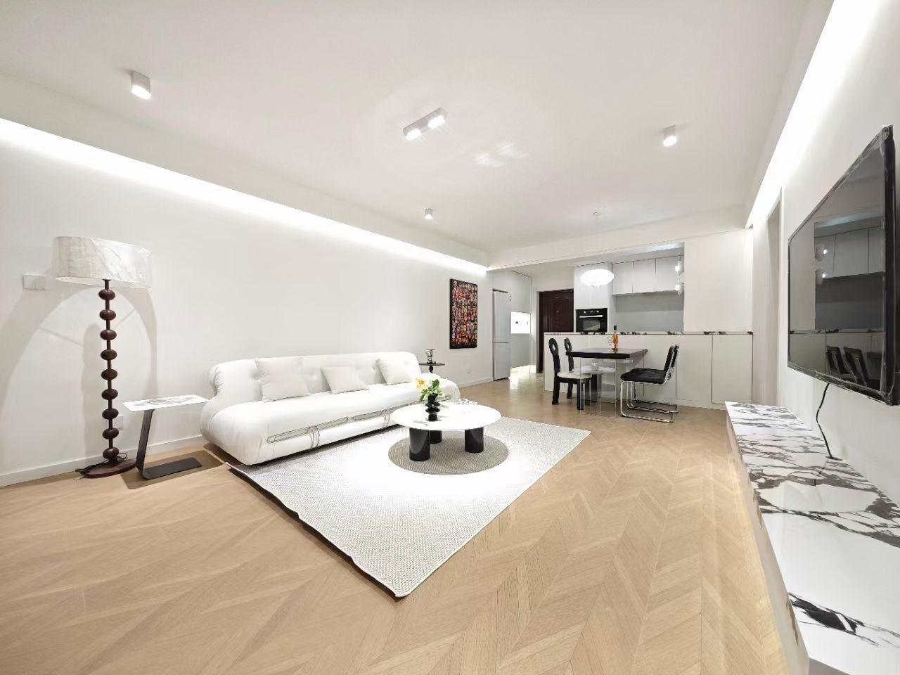 Modern 2br 2bath / Suzhou river 中远两湾城2房