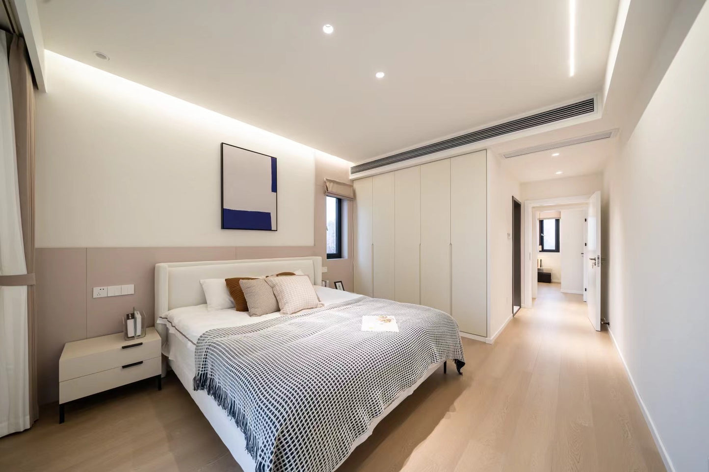 Modern 3br at jiaotong university 淮海花园3房