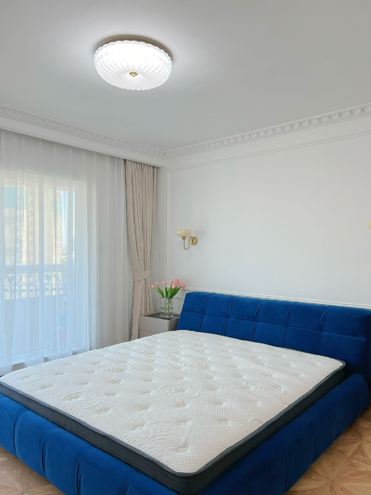 Spacious 3br + study apt 260sqm in Gubei 伦敦广场3+1房