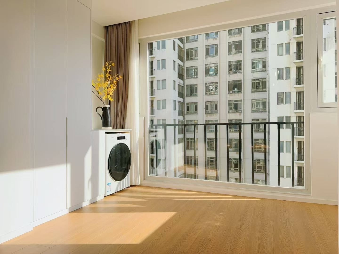 zhongshan park 1br with floor heating 路易凯旋宫1房带地暖