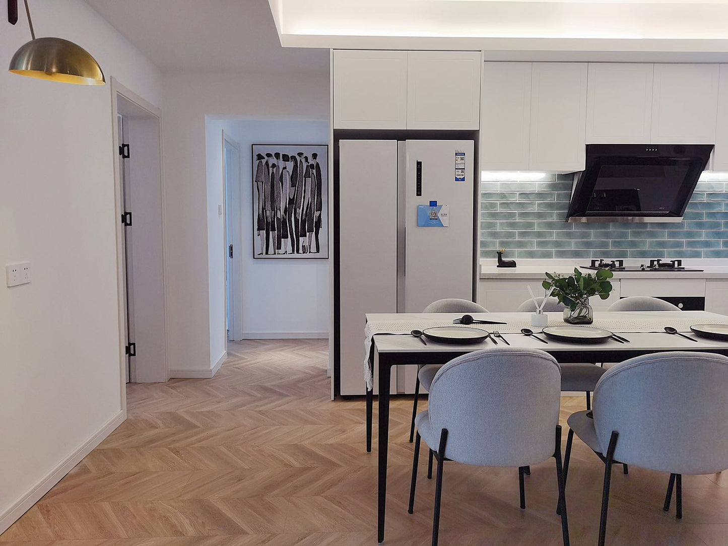 Modern 3br with balcony / Zhongshan park 城宁花苑3房