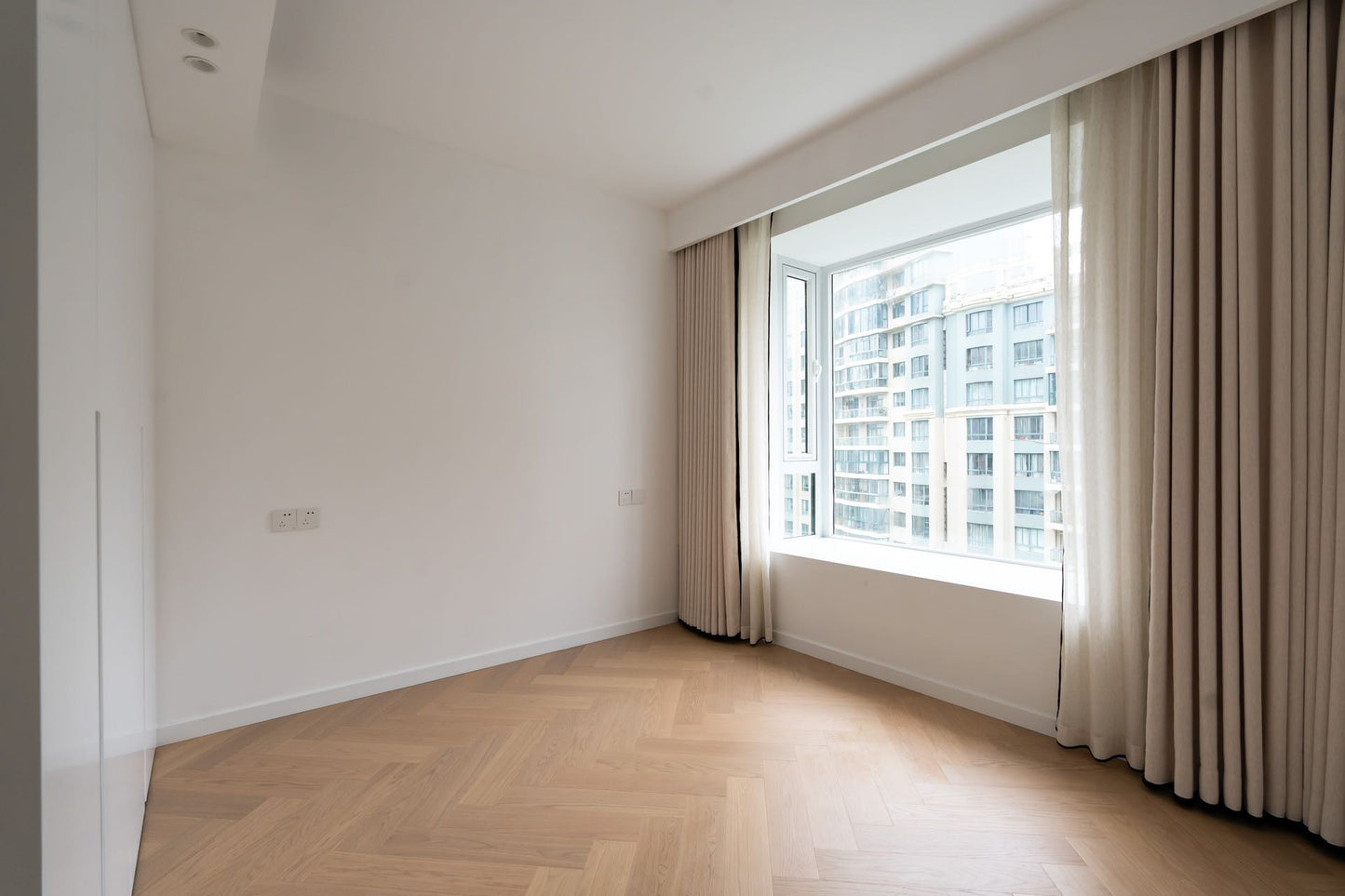 Modern 3br at daan garden 达安花园3房