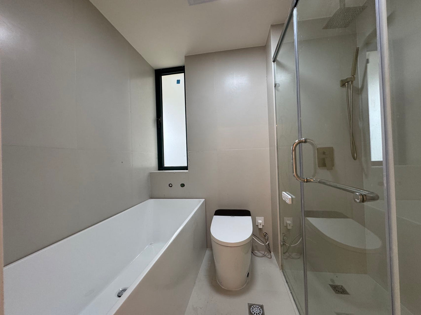 nice 2br 2baths with floor heating / xujiahui 亚都国际名园2房地暖