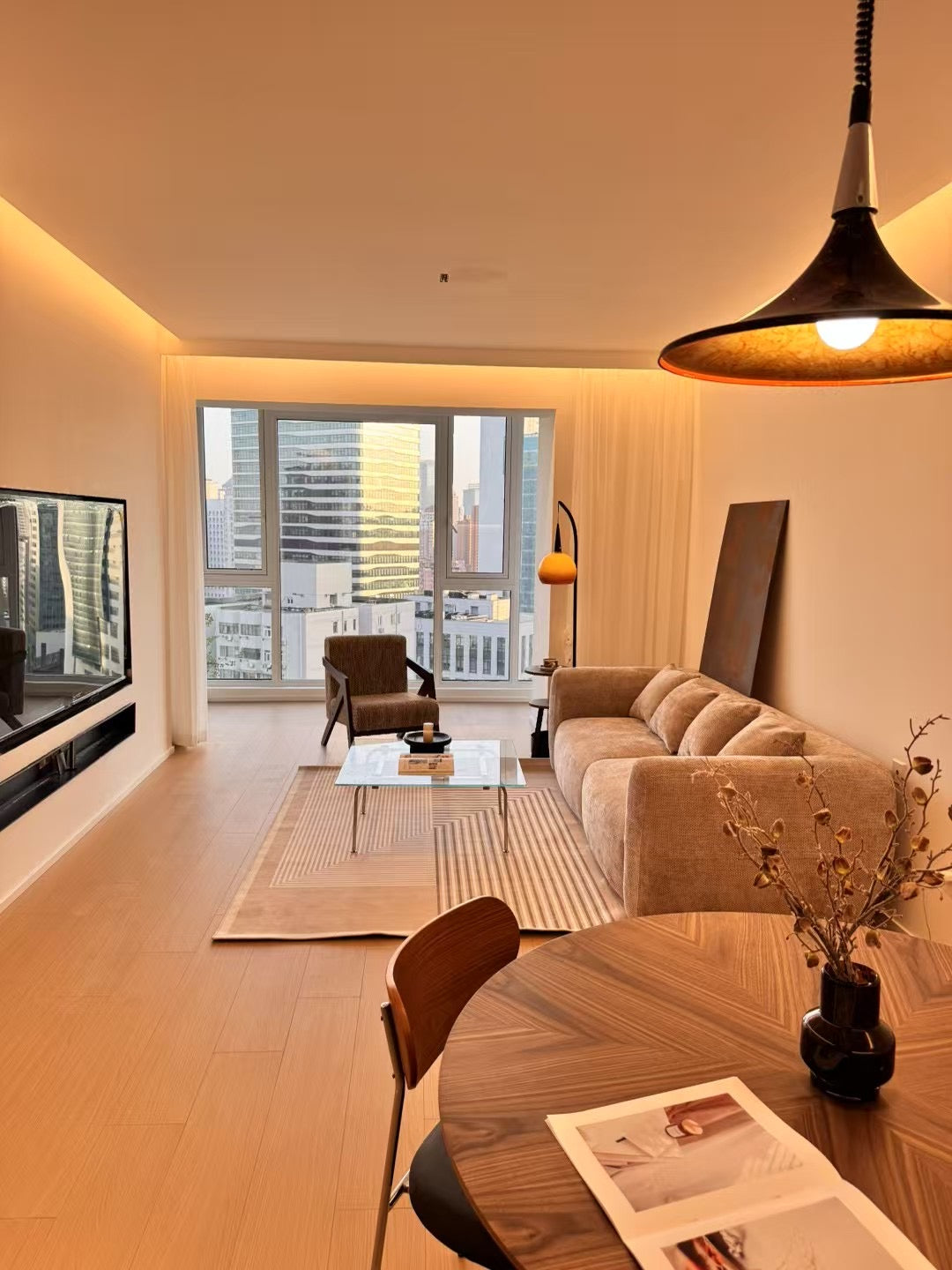 Super 2br with nice view floor heating 卓悦居2房