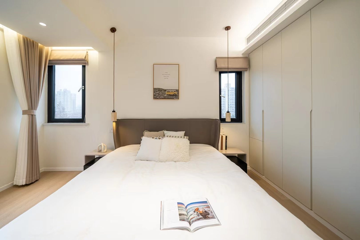 Modern 3br at jiaotong university 淮海花园3房
