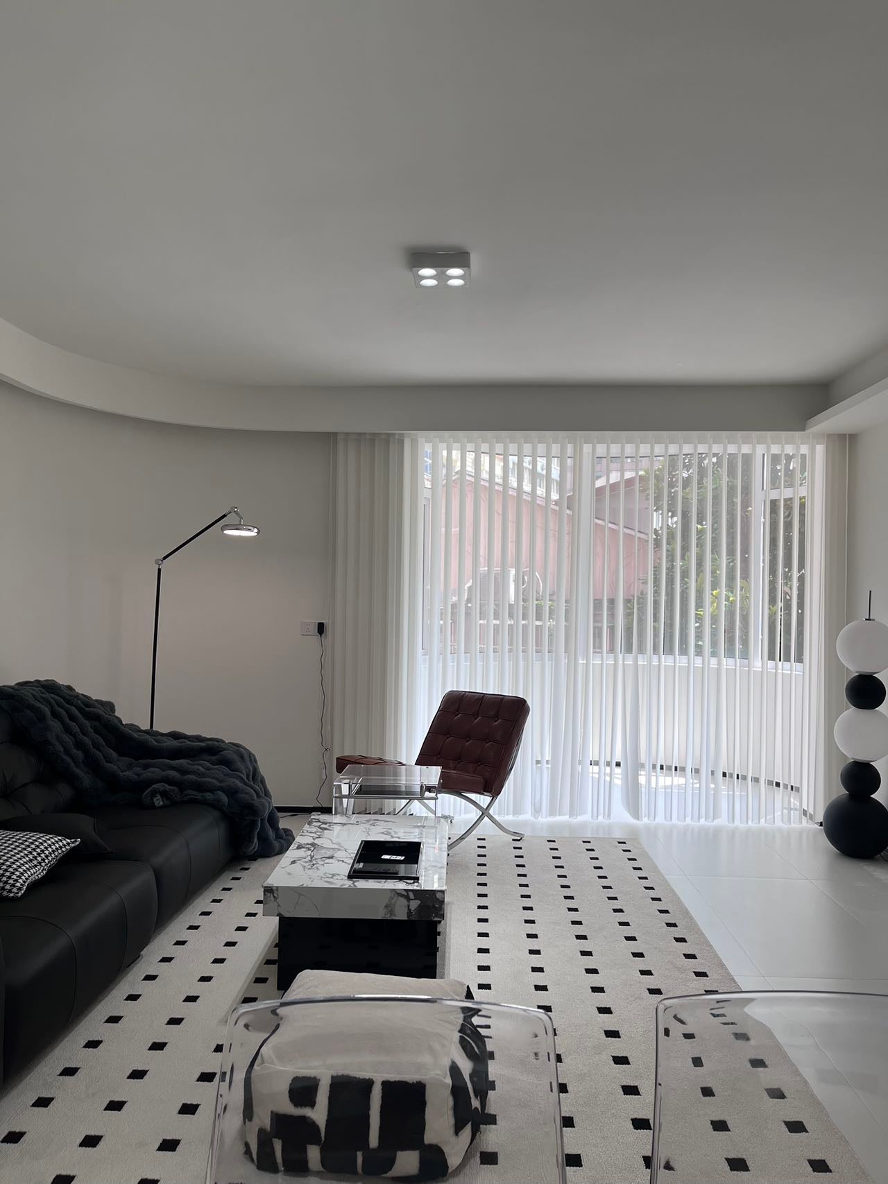 Nice 3br apt at jiashan rd station 嘉善路站附近3房