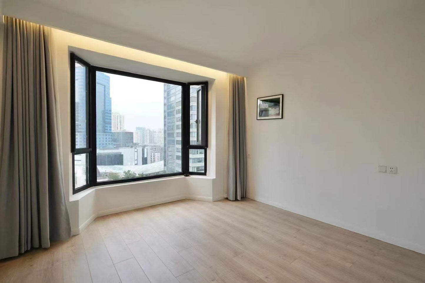 Duplex 3br apartment at changshou rd 达安花园3房复式170平米