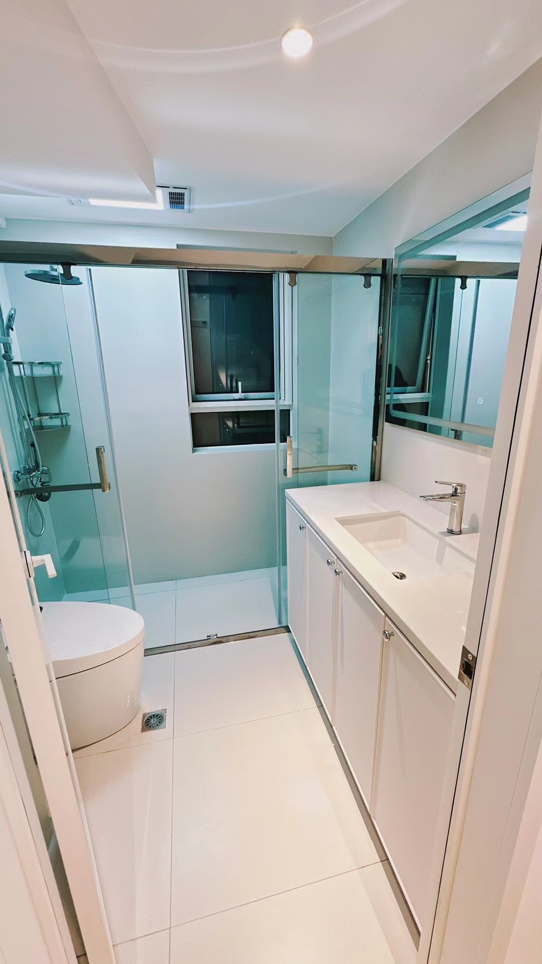Elevator 3br with floor heating 联业公寓3房