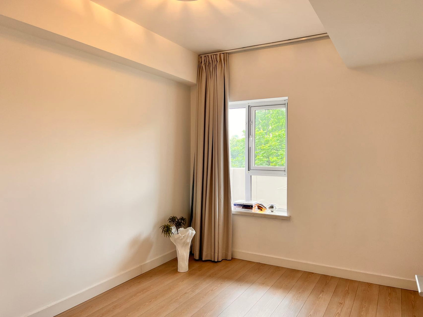 Nice 3br at shanghai library 鸿艺豪苑3房