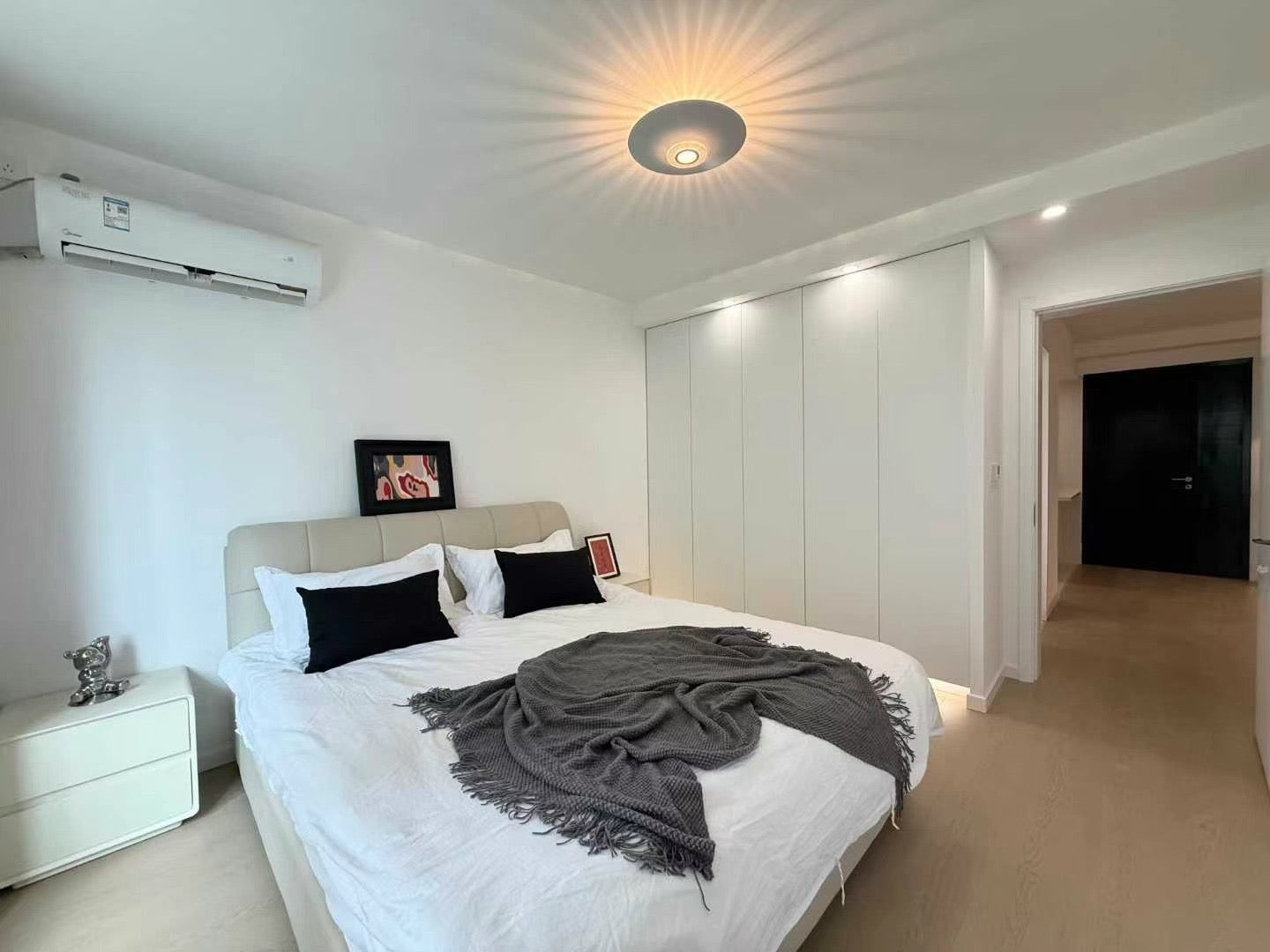 Wuding rd 2br with floor heating 翰林府邸2房