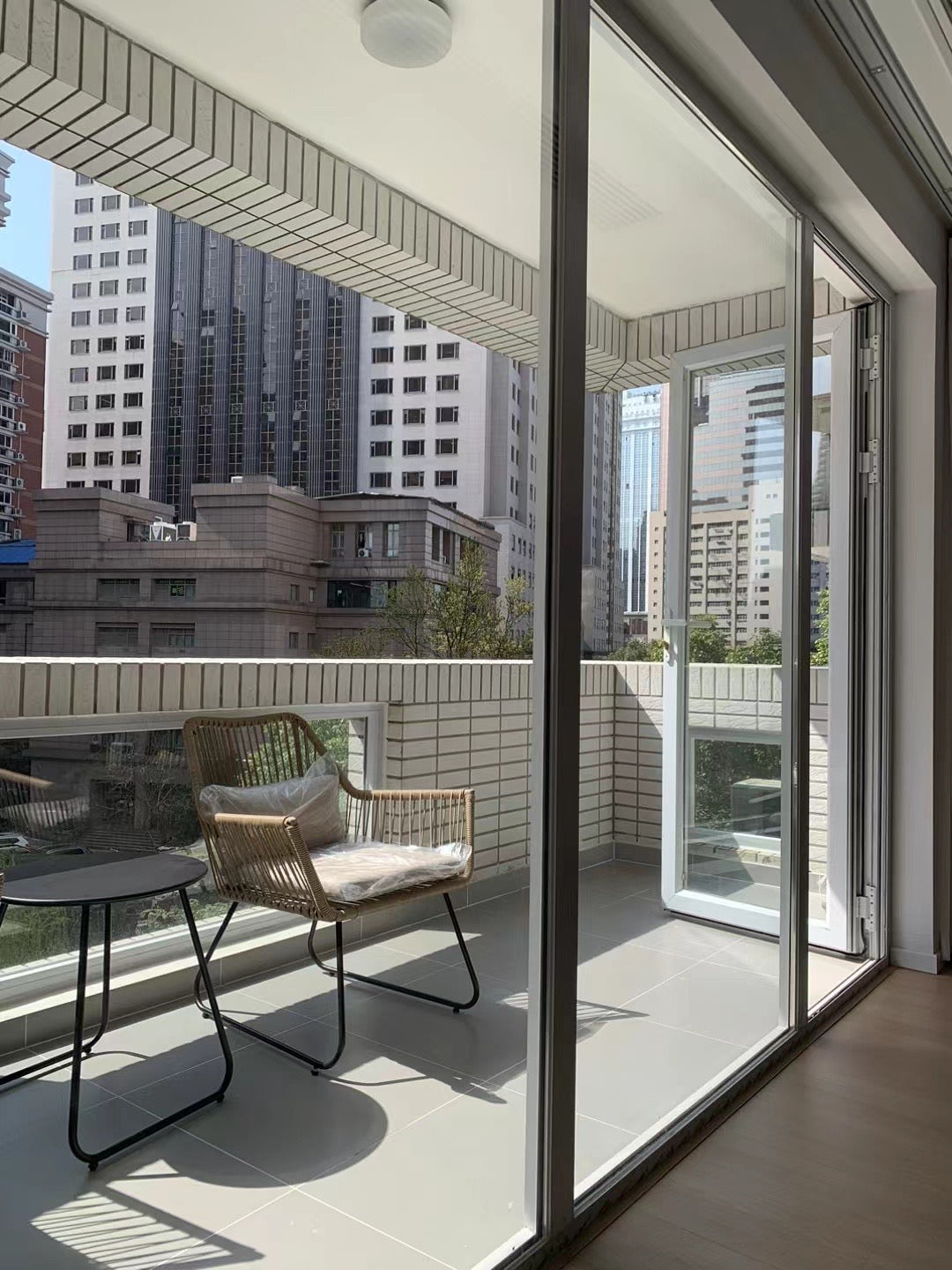 Spacious 3br apt 185sqm 华敏世纪广场大3房