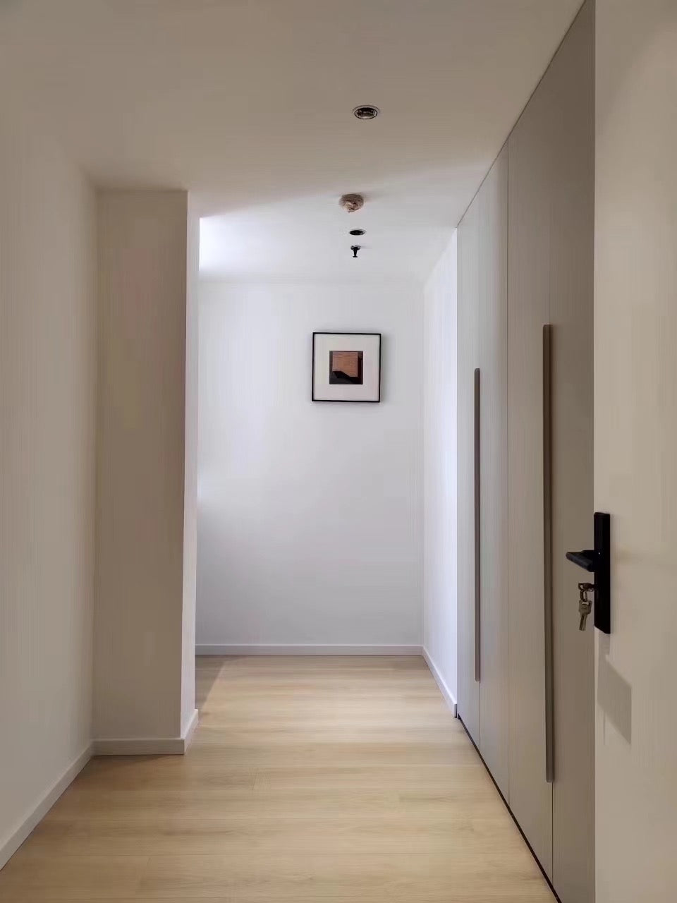 Modern 2+1br with floor heating / hanzhong rd 嘉里不夜城2+1房