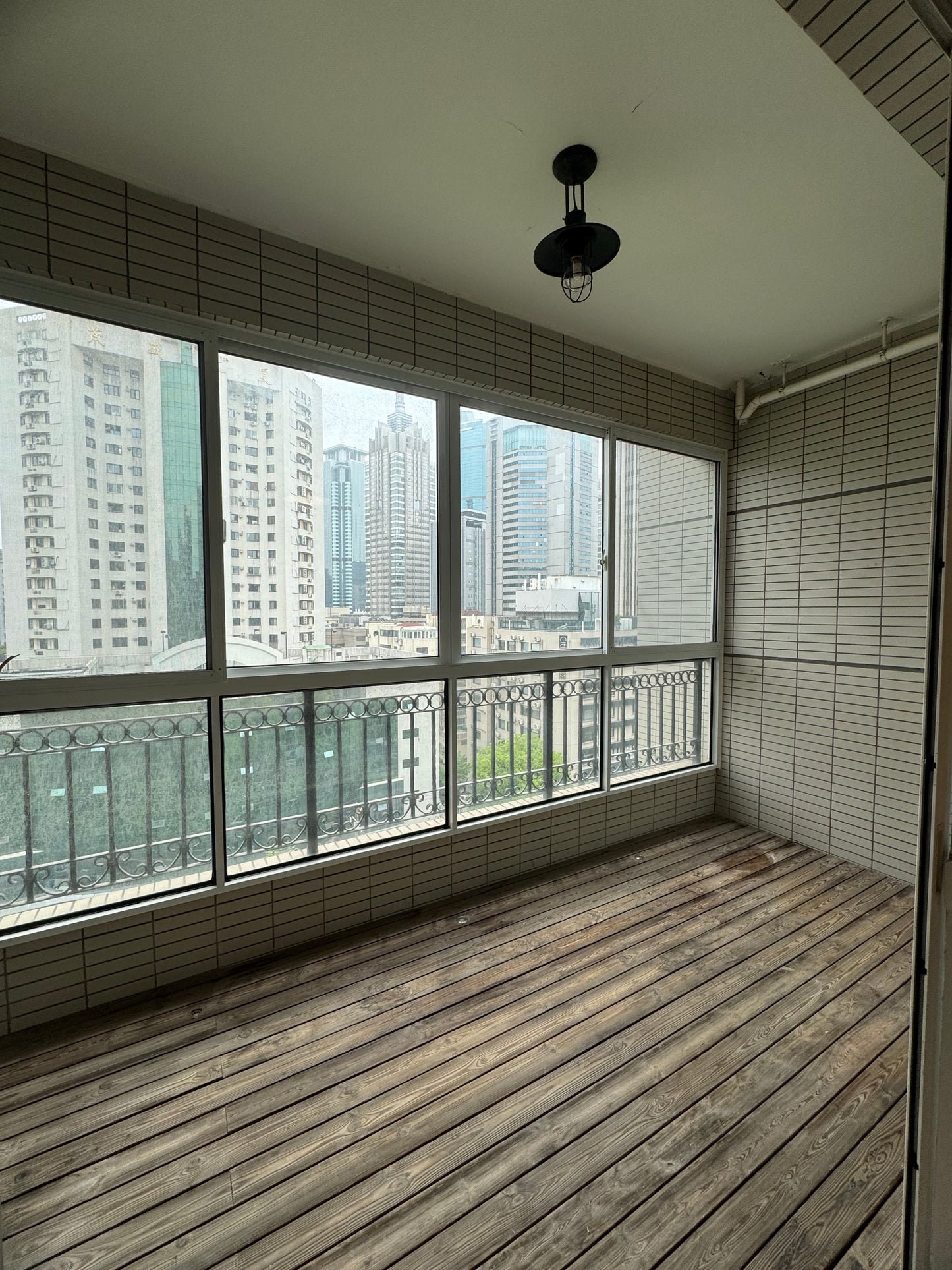 Modern 3br with floor heating at city castle / Jingan 远中风华园3房