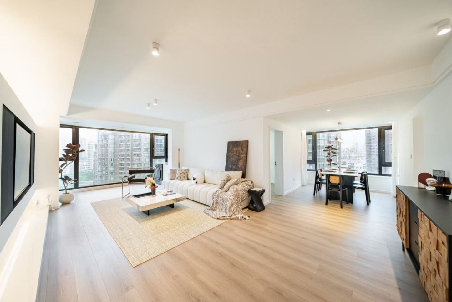 Brand new 3br with river view / Suzhou river 苏堤春晓3房河景