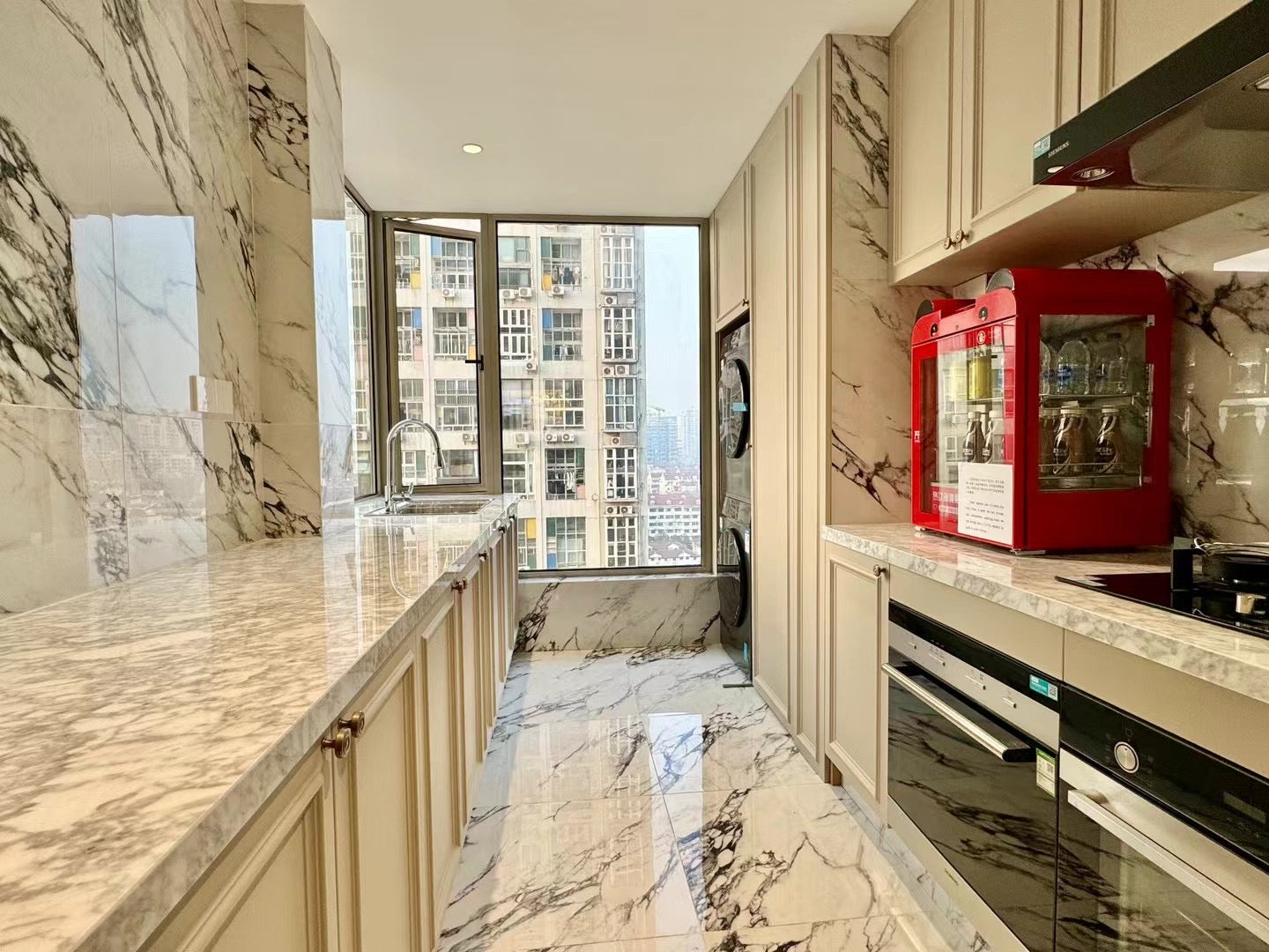 Beautiful 2br apt jingan 陕康里法式风2房