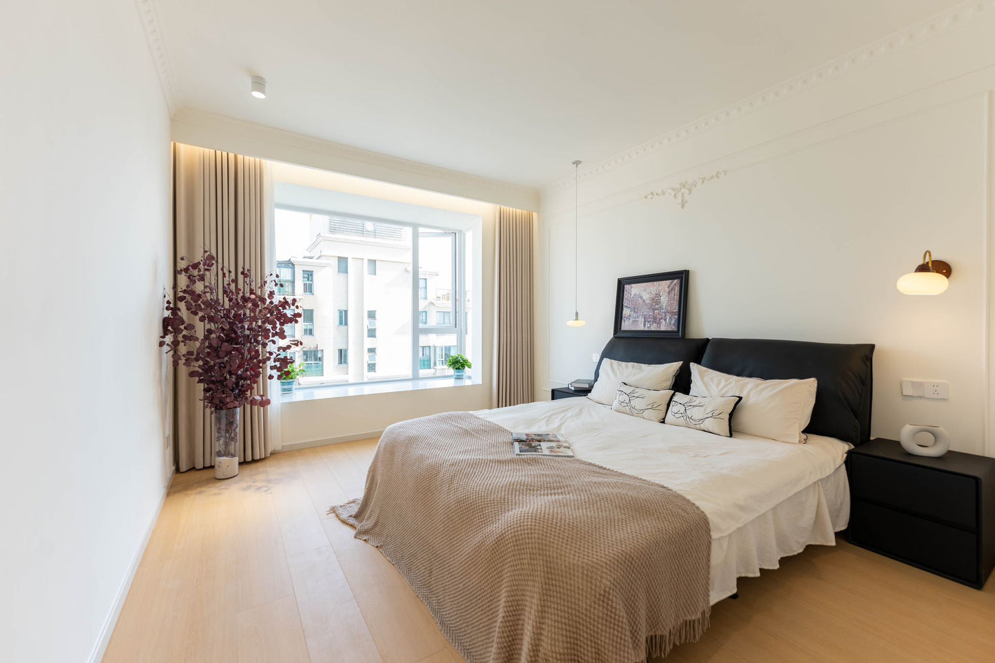 Beautiful 2br 2bath at xujiahui 徐家汇花园2房带地暖