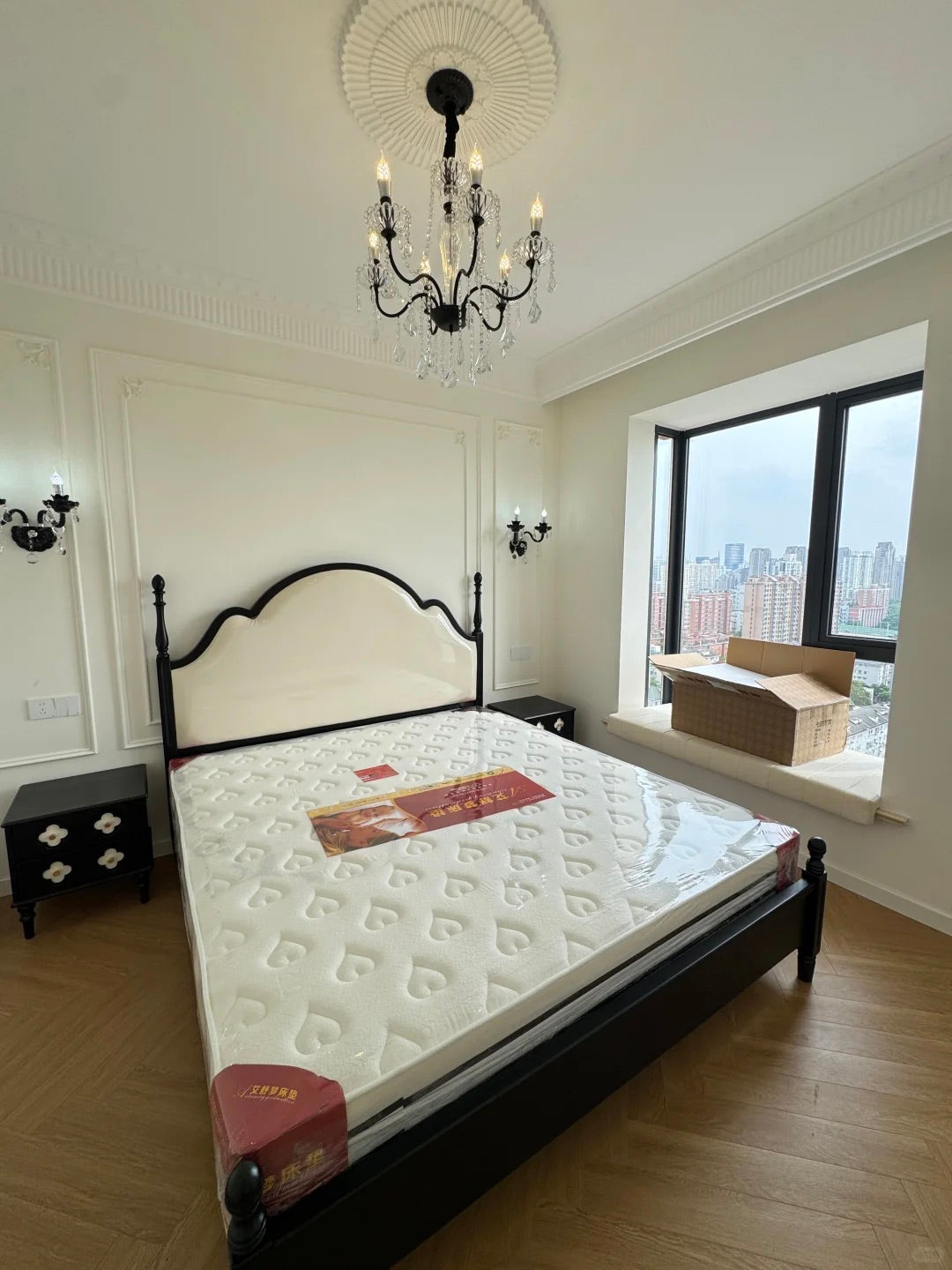 Spaciouse 1br at zhabei park 闸北公园1房
