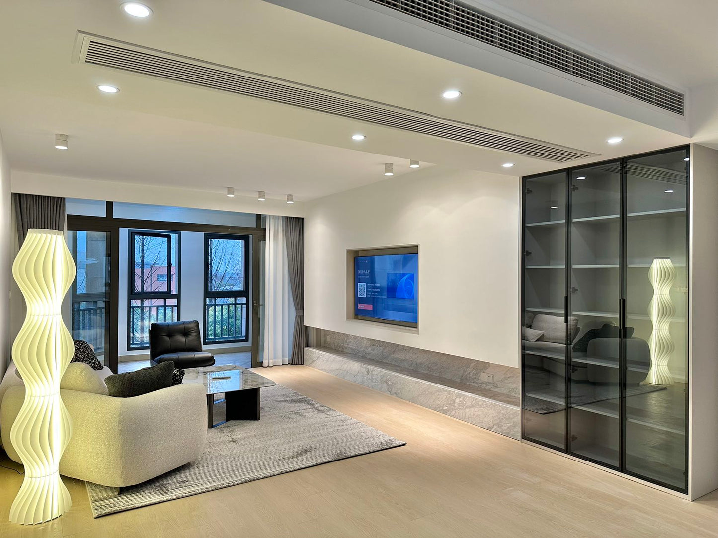 Modern 3br 180sqm at jinqiao 碧云晓园3房