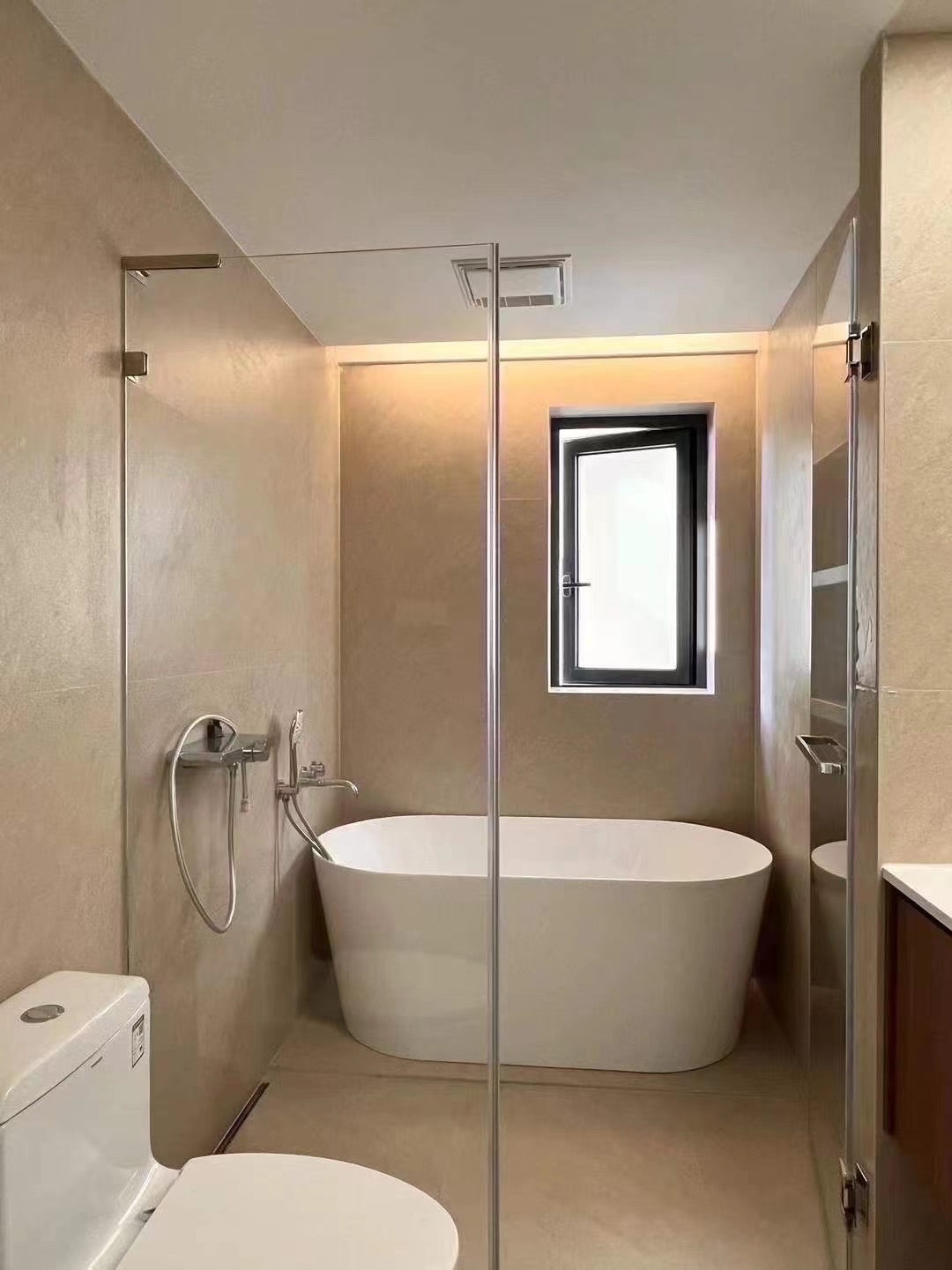 Super 2br + study @ Suzhou river 中远两湾城2+1房