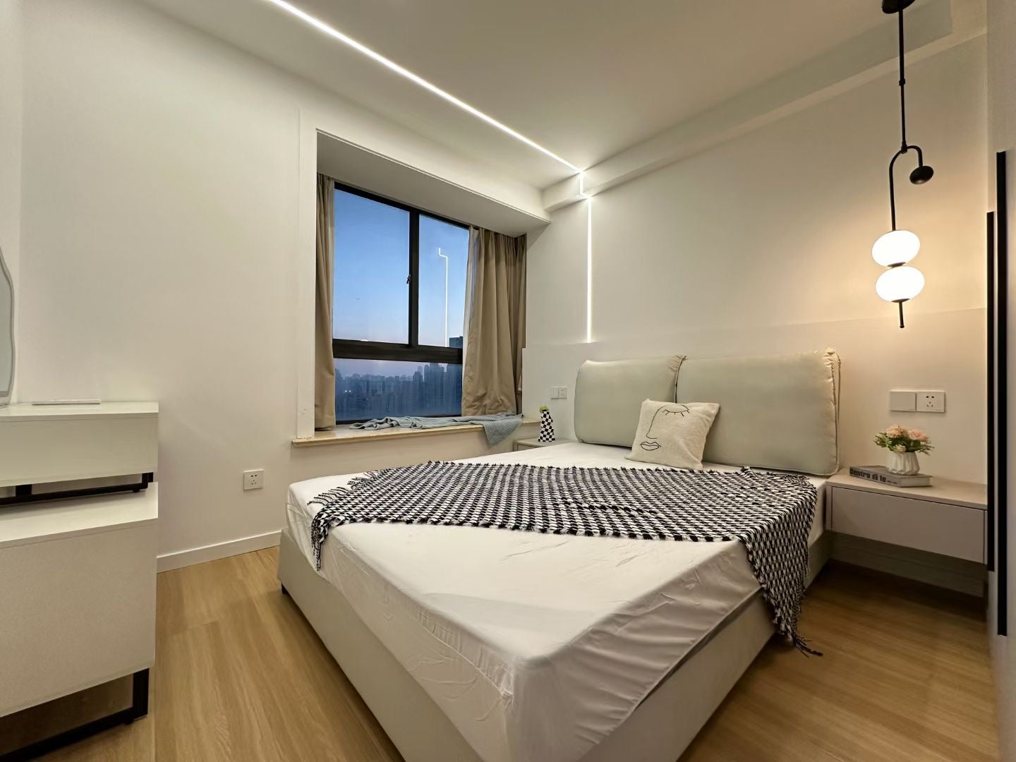 Modern 3br / Suzhou river 中远两湾城3房