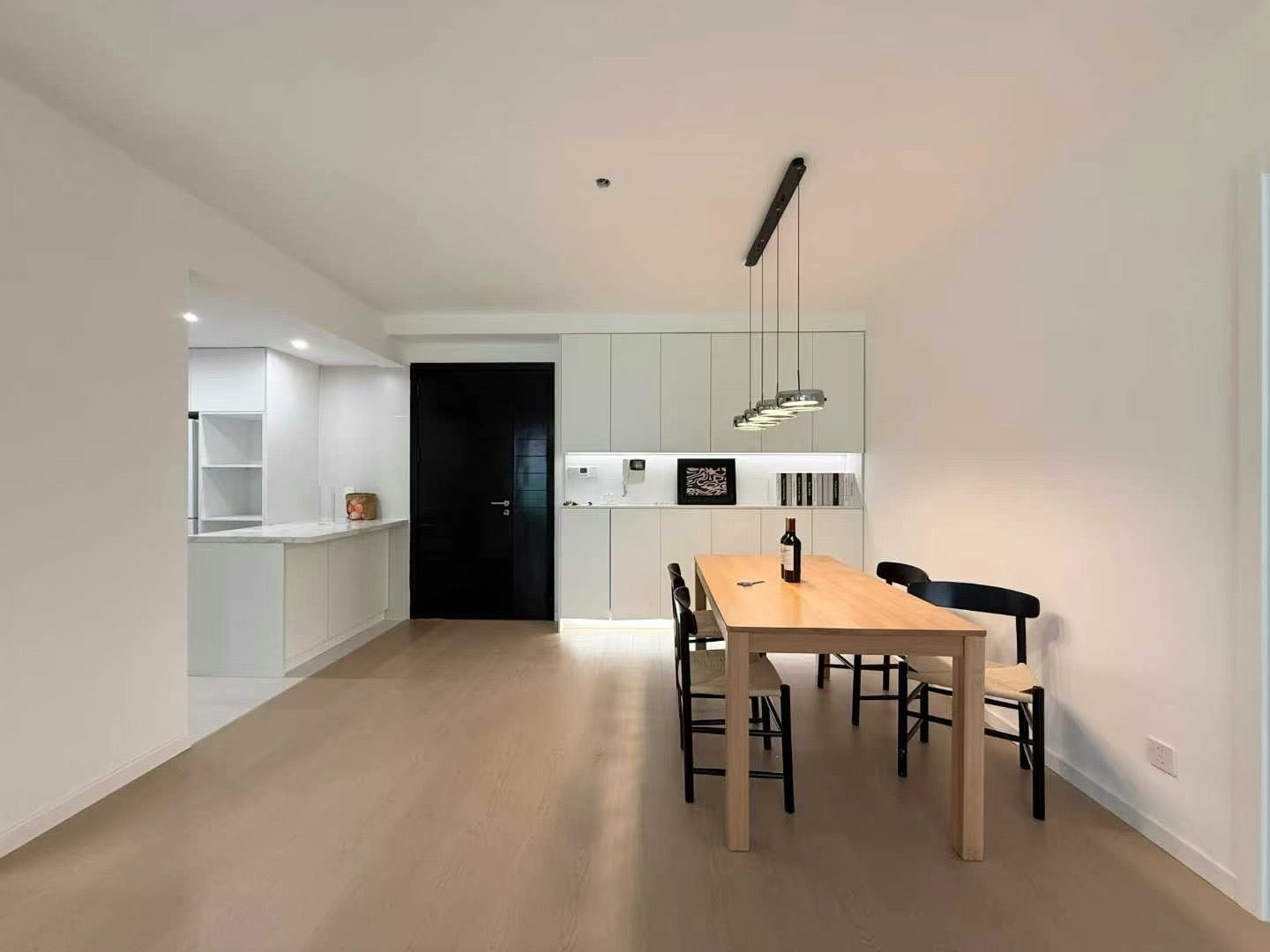 Wuding rd 2br with floor heating 翰林府邸2房