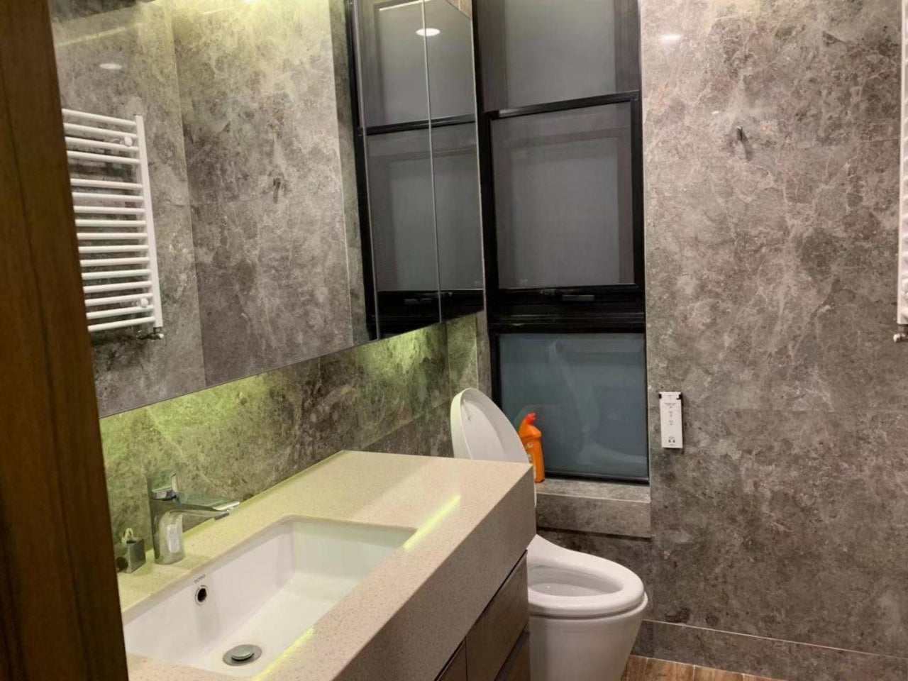 Modern 3br at suhe rongjing 苏河荣景3房