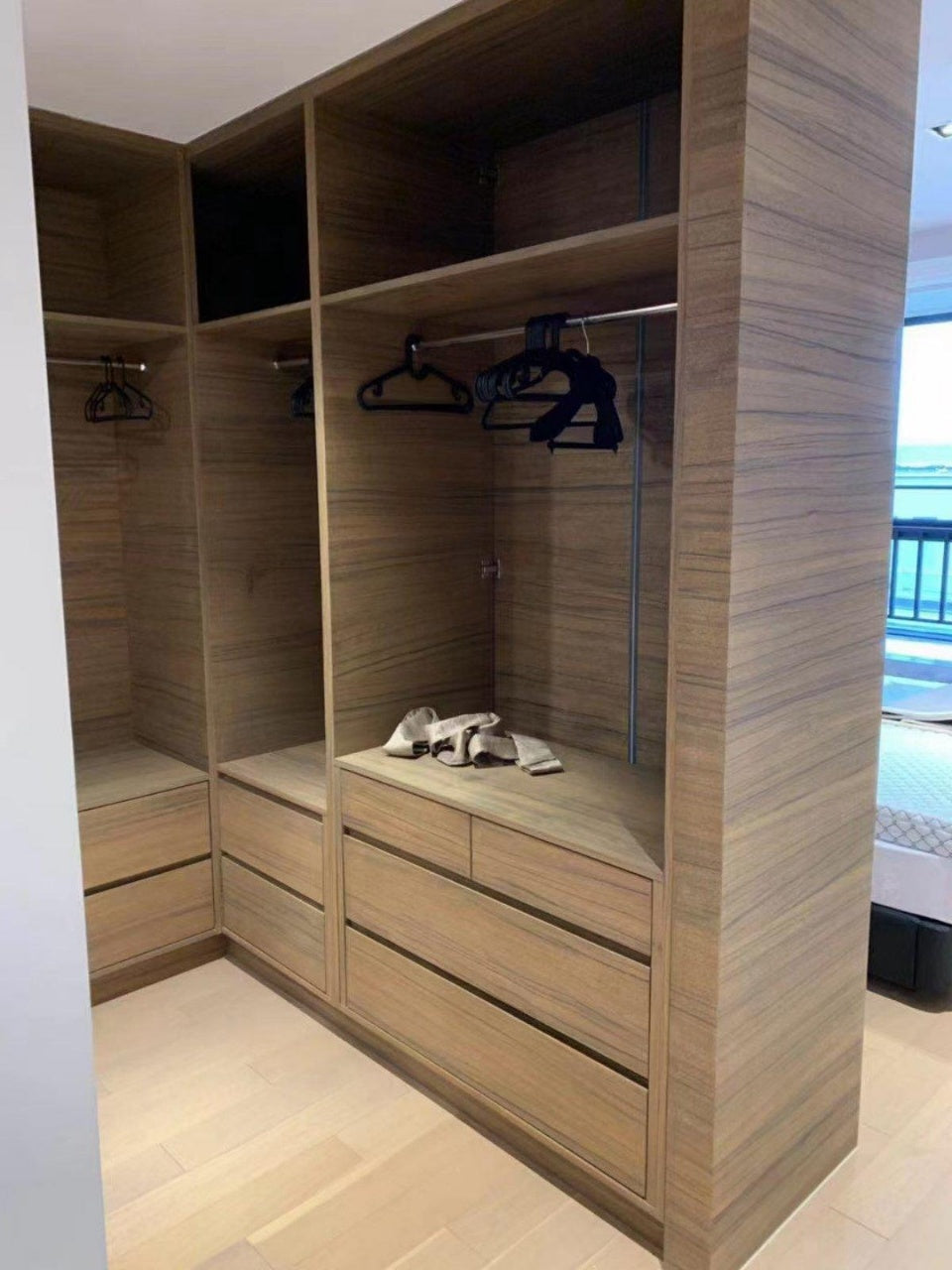Modern 3br at suhe rongjing 苏河荣景3房