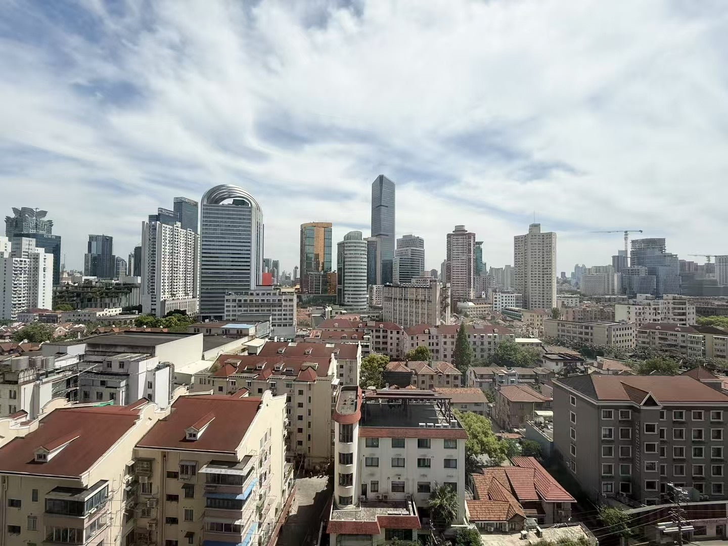 Beautiful 1BR at jingan temple 四和花园1房