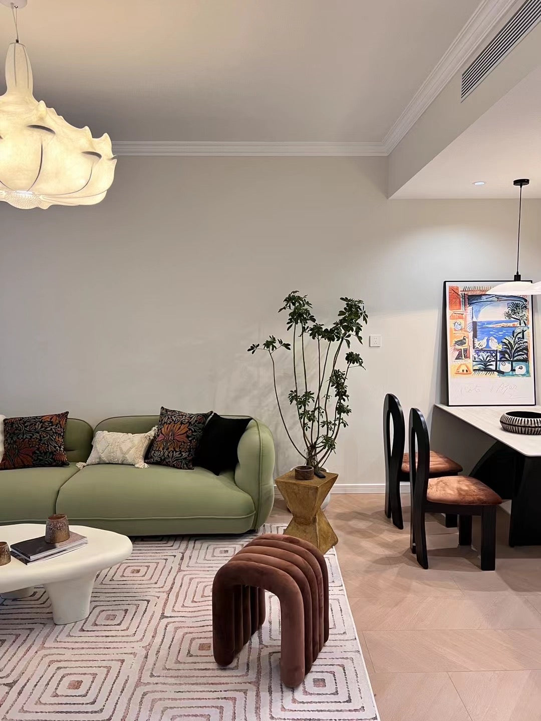 Modern 2br apt balcony / jiashan rd 鼎园2房