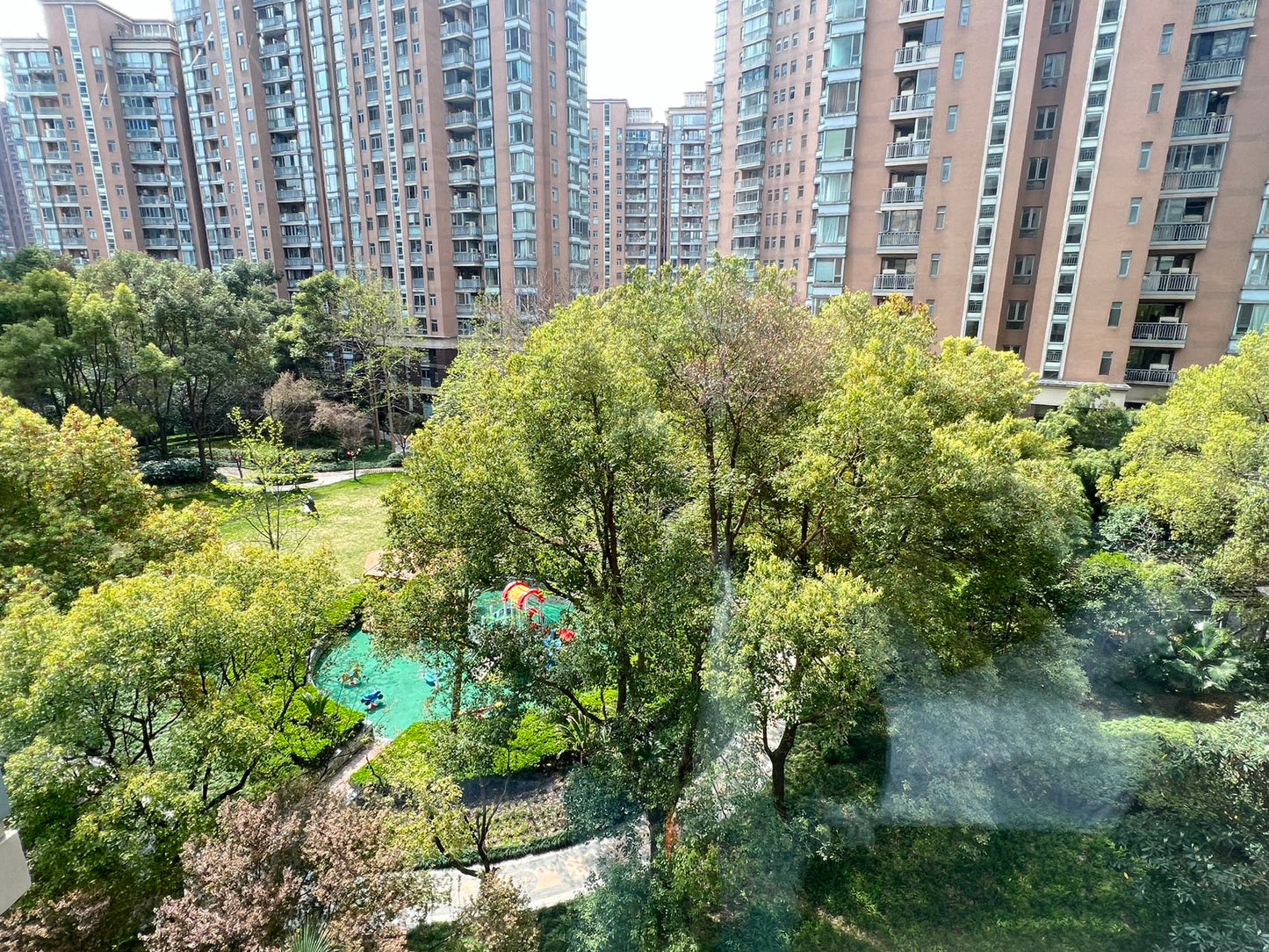 Super 3br apt at Gubei rich garden 古北瑞士花园3房