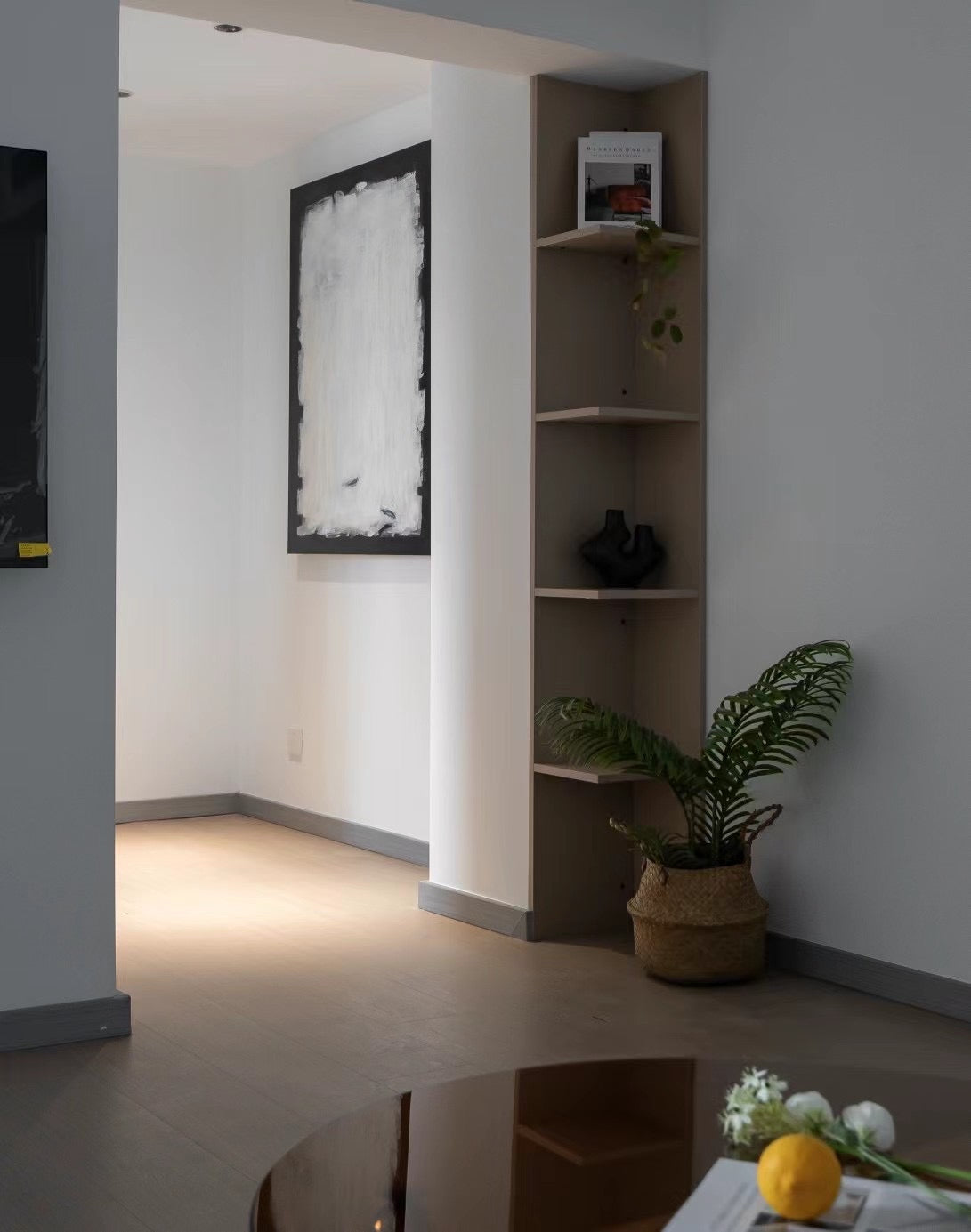 Nice 3br with terrace at people square 宏泰公寓3房带露台