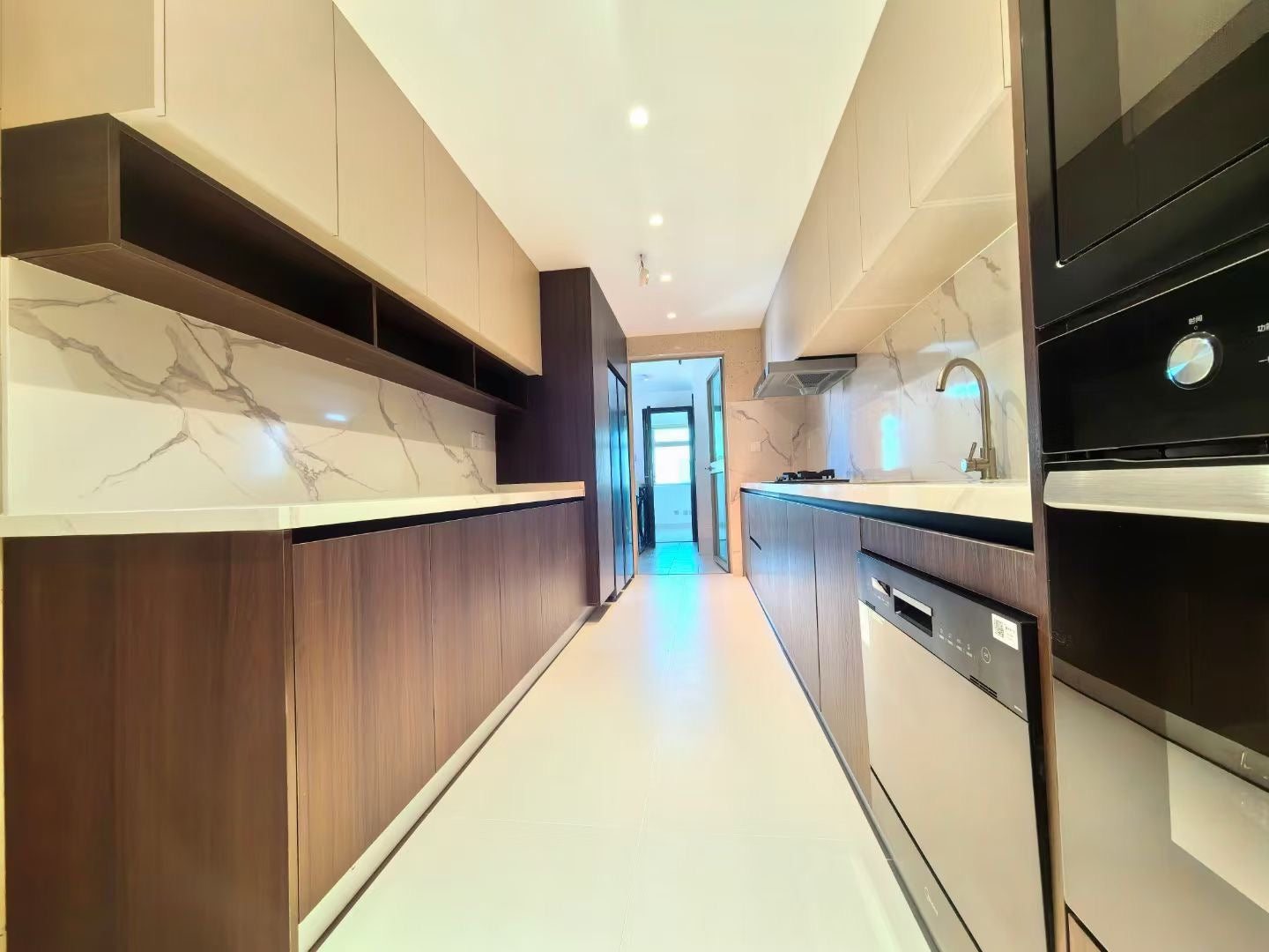 Spacious 4br apt with river view 陆家嘴280平米大平层