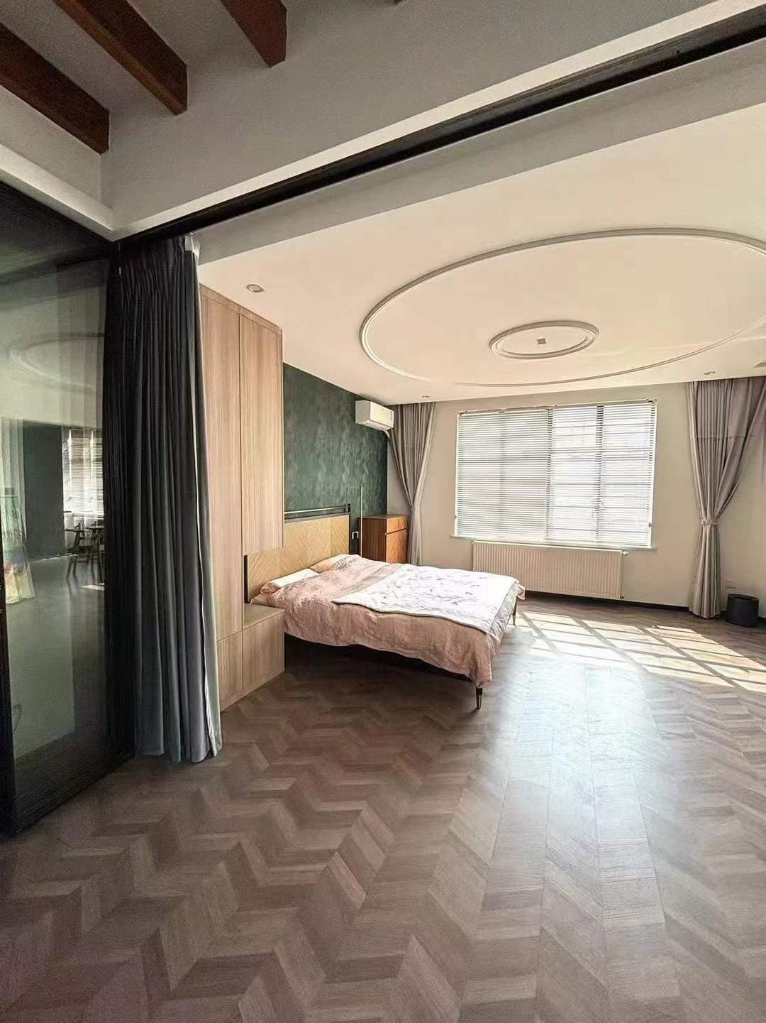 Terrace 1+1br middle fuxing rd 伊丽莎白公寓1+1房带露台