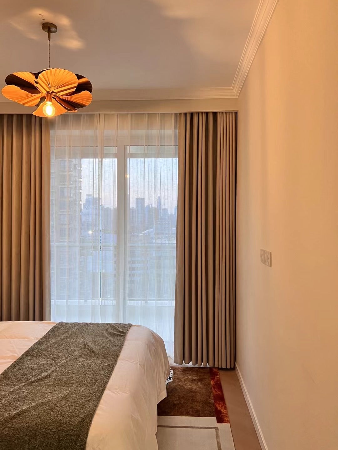 Modern 2br apt balcony / jiashan rd 鼎园2房