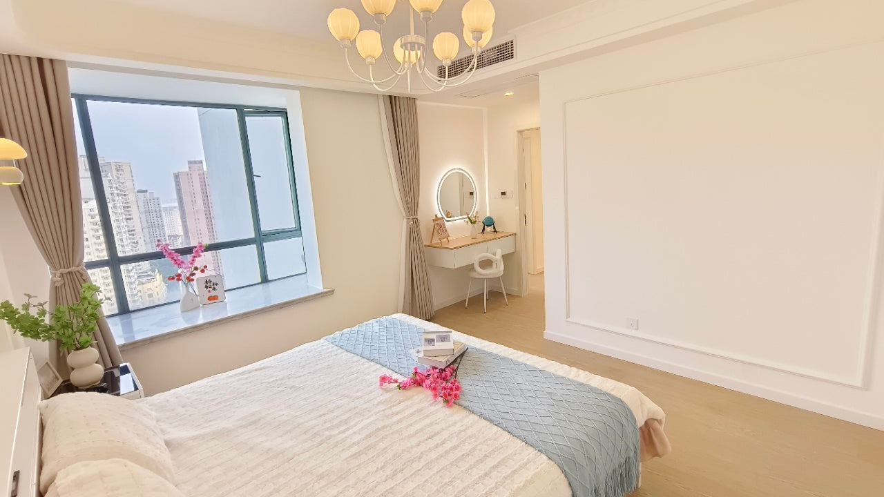 Modern 3br apt near Xintiandi 黄浦新苑3房