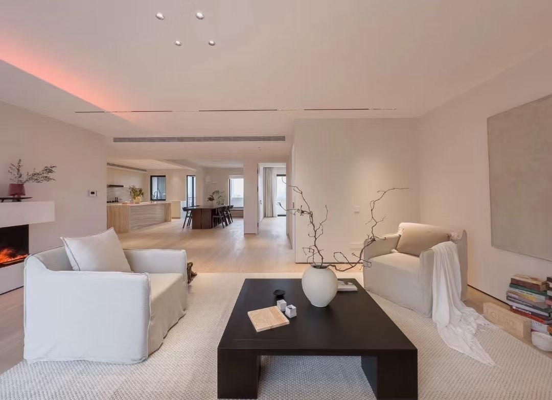 Modern 4br 270sqm with balcony 虹桥豪苑4房270平米