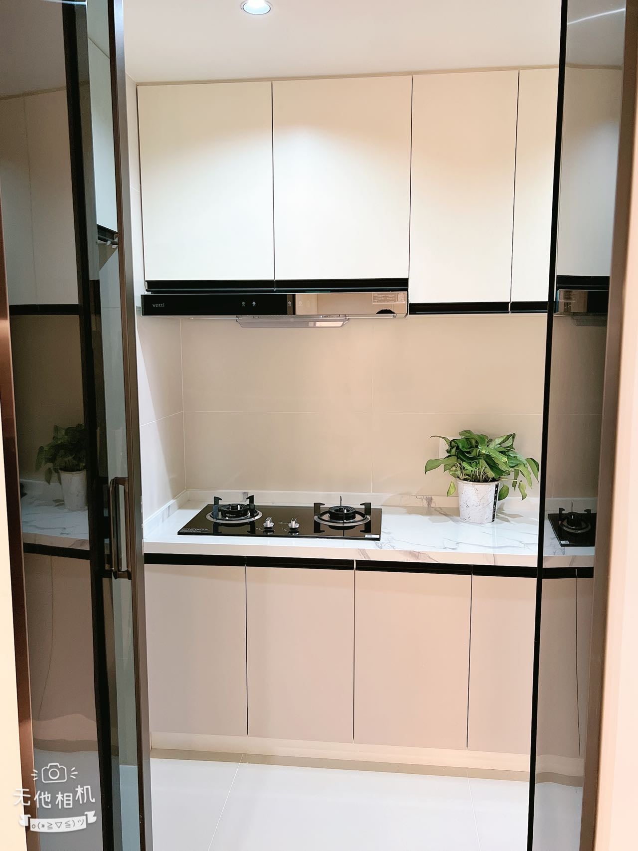 Nice 1br apt floor heating / the bund 上海滩花园1房