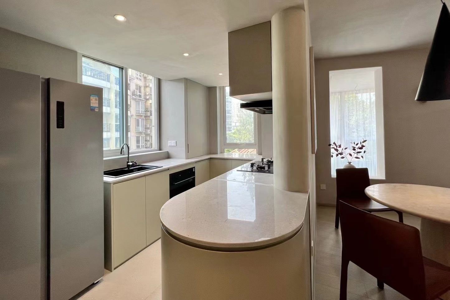 Quality compound 3br apt at jiangsu rd 畅园3房带地暖