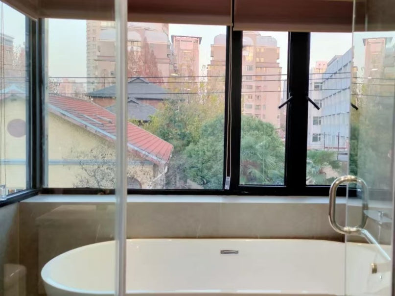 Modern 2br with study and open balcony / west jianguo rd. 紫谷公寓2+1房