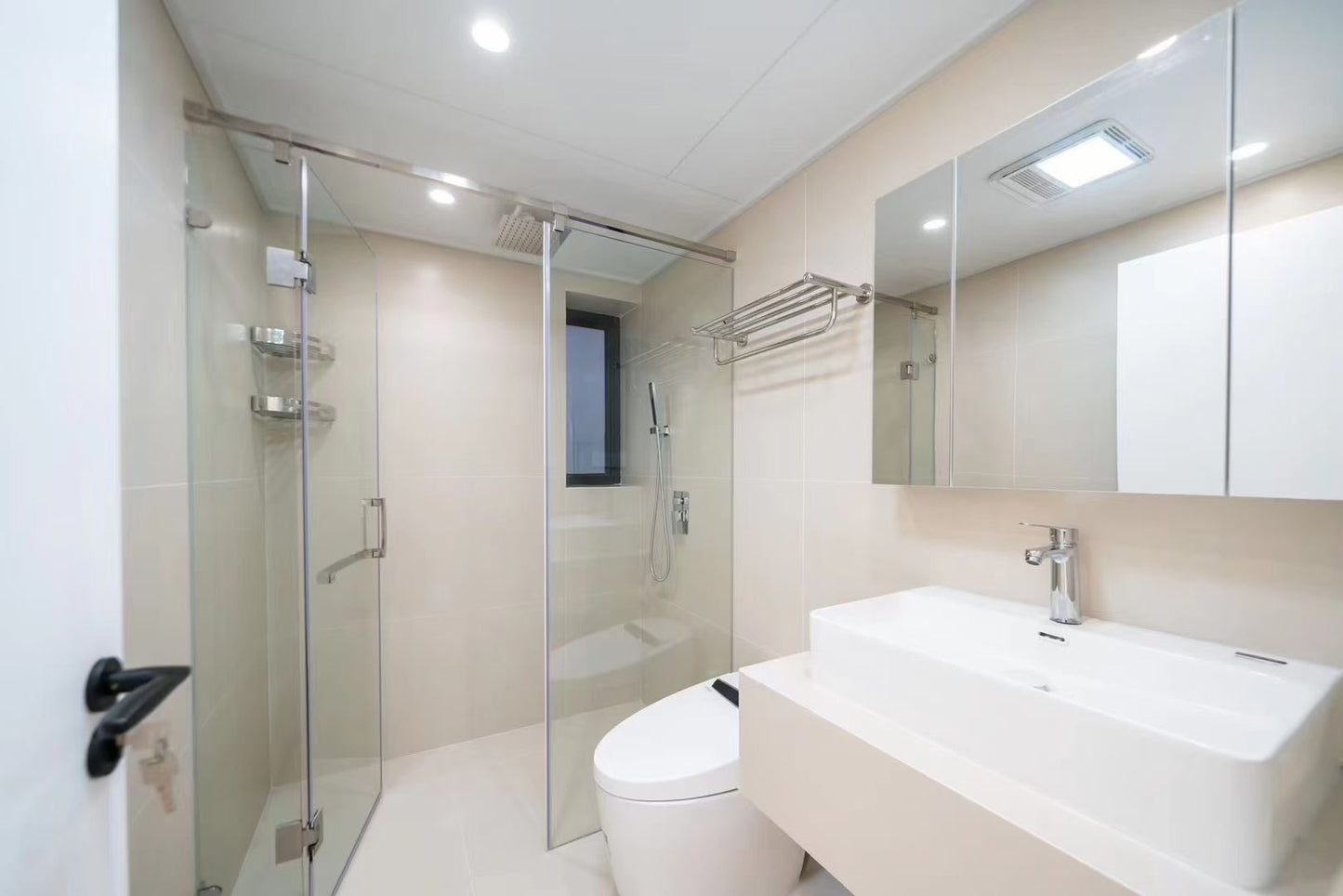 Spacious 3br 180sqm with floor heating 嘉里不夜城3房180平米